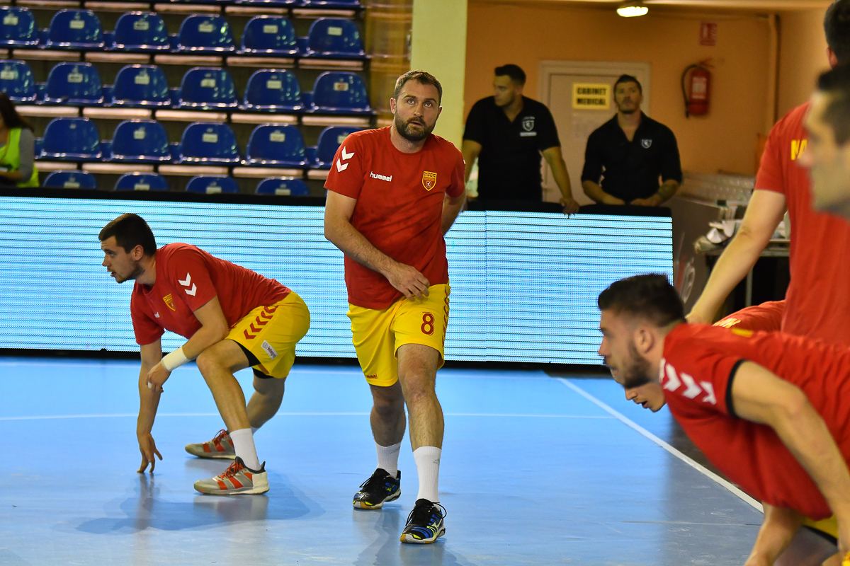 Meci de handbal între echipele României și Macedoniei, disputat pe 13 iunie 2018, în cadrul unei competiții de calificare.
