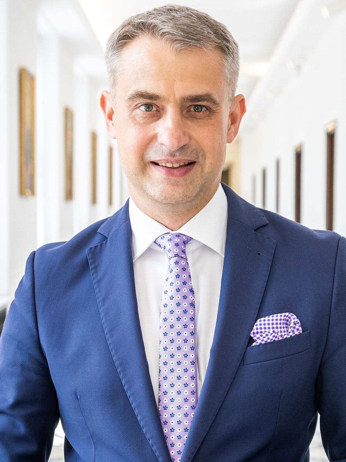 Krzysztof Gawkowski, fotografie din 2022, decupată, cu fundal neutru.