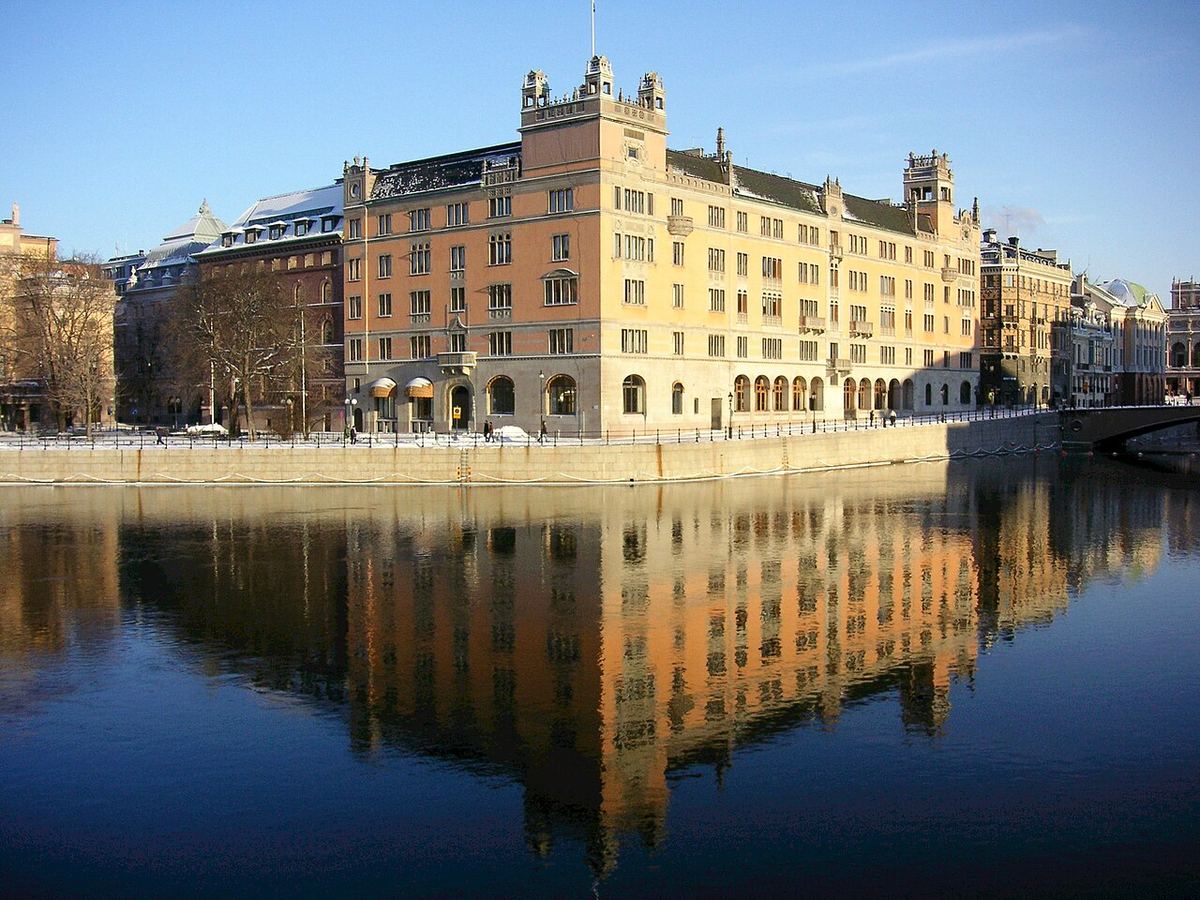 Clădirea Rosenbad din Stockholm, sediul guvernului Suediei, fotografiată din exterior.