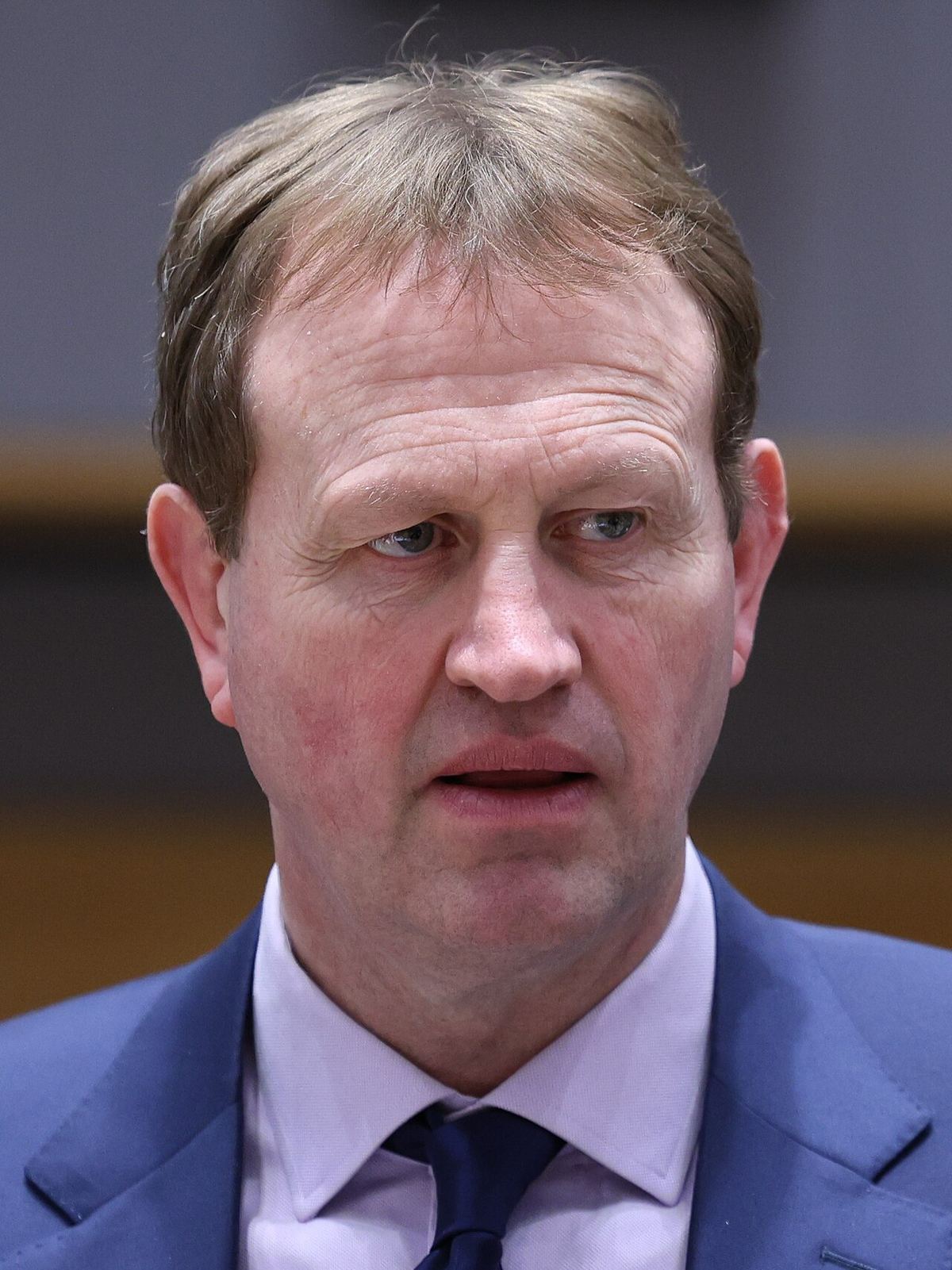 Fotografie a lui Jim O'Callaghan, ministrul justiției, afacerilor interne și migrației din Irlanda.