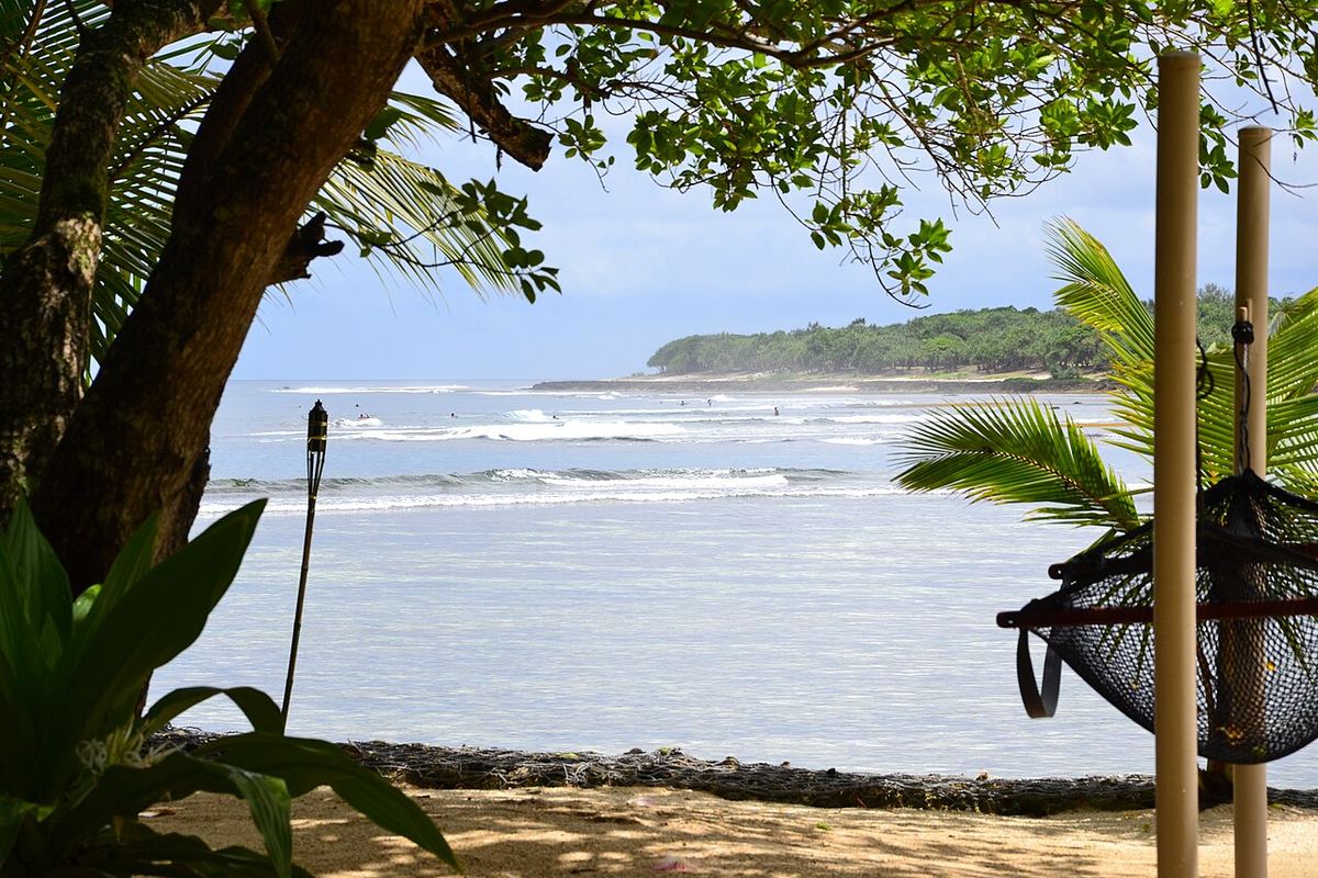 Breakas Beach Resort din Vanuatu, o stațiune turistică situată în arhipelagul din Oceanul Pacific.