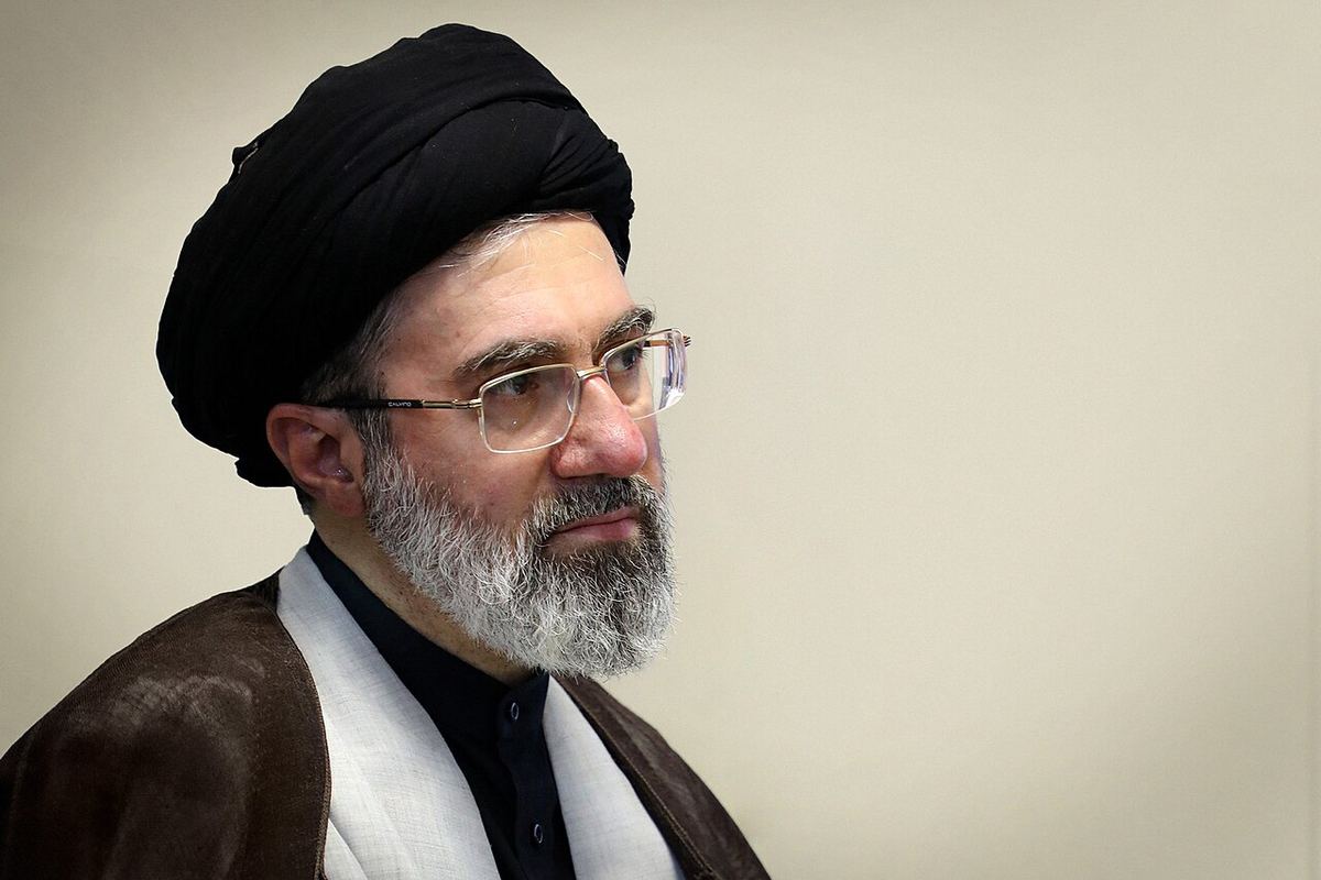 Mojtaba Khamenei, lider suprem al Iranului, fotografiat într-un portret oficial, aprilie 2026.