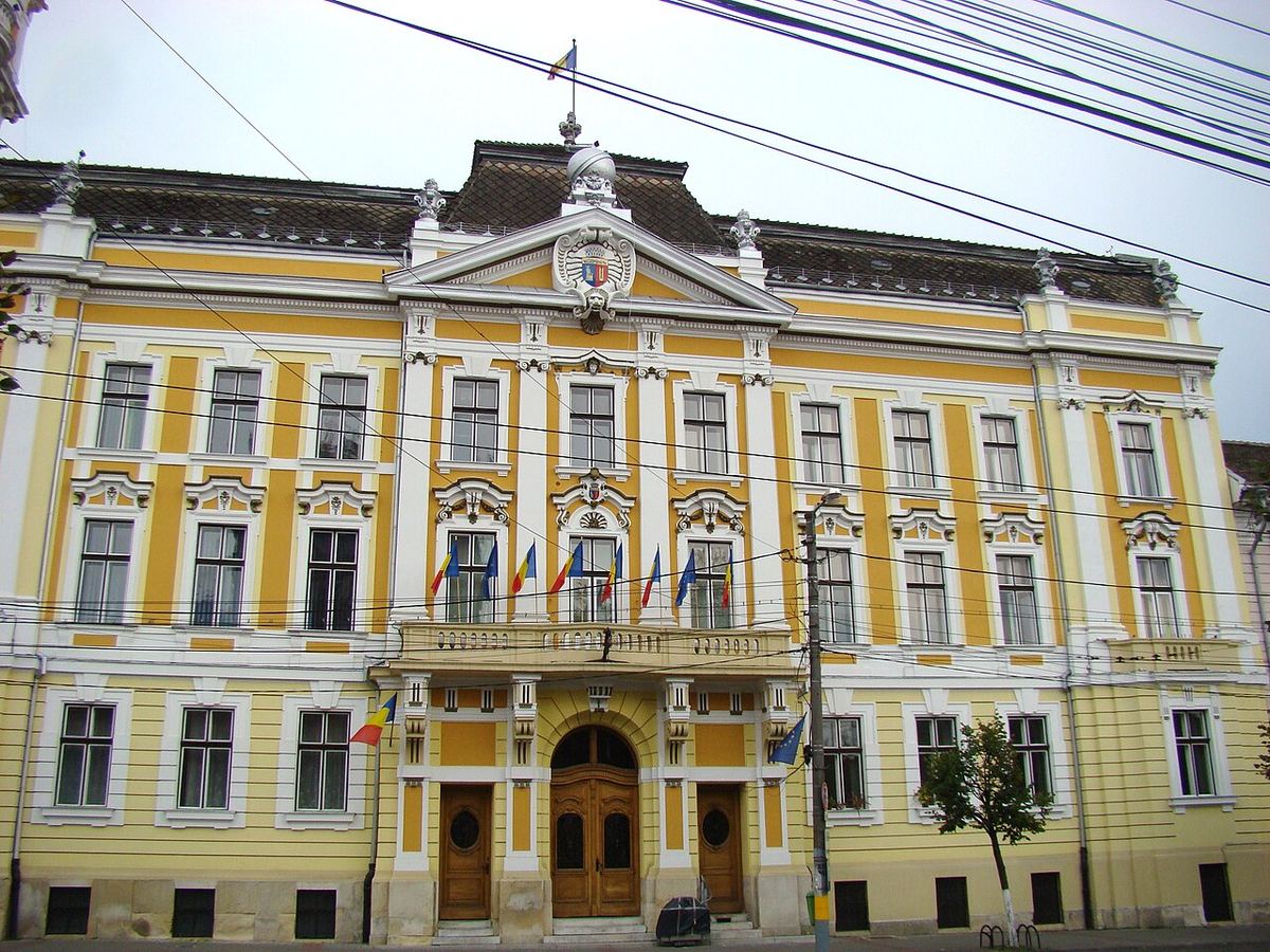 Clădirea Prefecturii Cluj, monument istoric de pe Calea Moților nr. 1-3, din Cluj-Napoca.