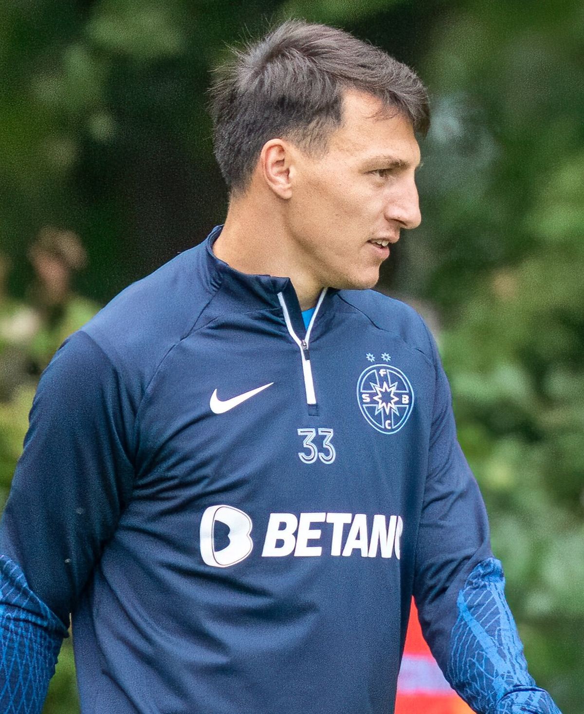 Risto Radunovic, fotbalist muntenegrean, la un antrenament al clubului Steaua București, în iulie 2023.