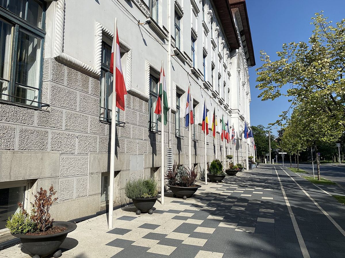 Clădirea Primăriei Municipiului Timișoara, România, fotografiată în august 2022.