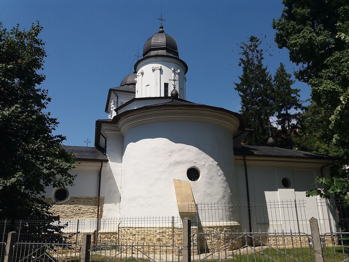 Biserica Sfânta Maria, o biserică armenească din municipiul Botoșani.